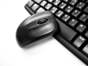 FPSゲームで優位に立ちたい！反射神経を鍛える方法は存在する？